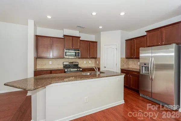 $2,400 | 8273 Viewpoint Lane, Cornelius, NC 28031