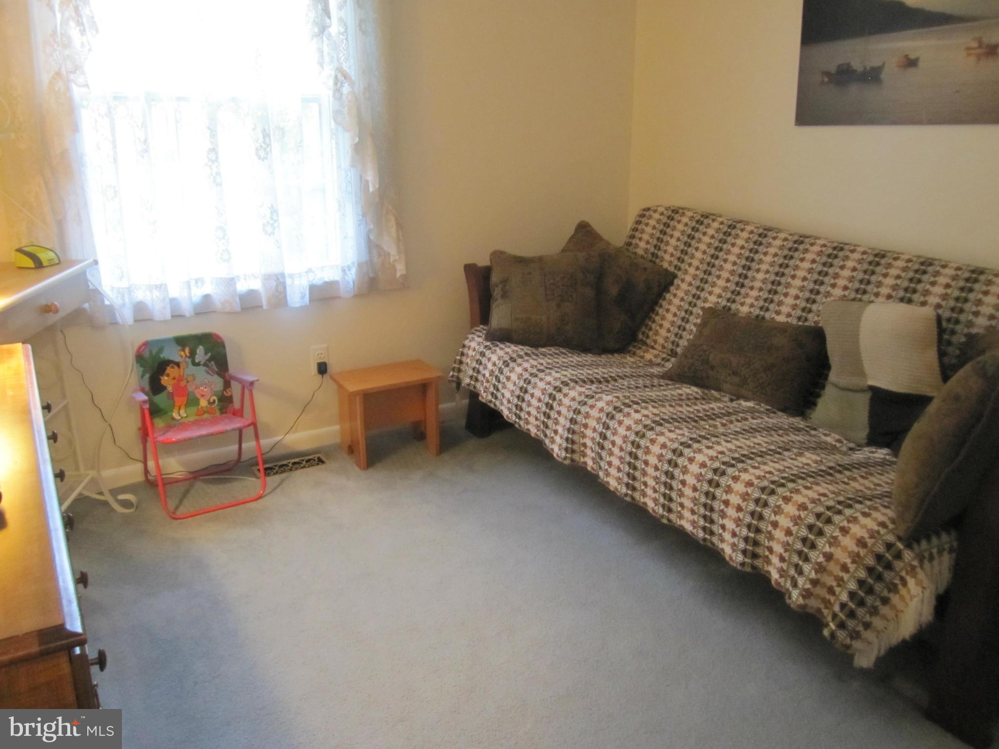 246 Cinder Road Lutherville-Timonium, MD 21093 - Photo 19 of 29 3 rd Bedroom
