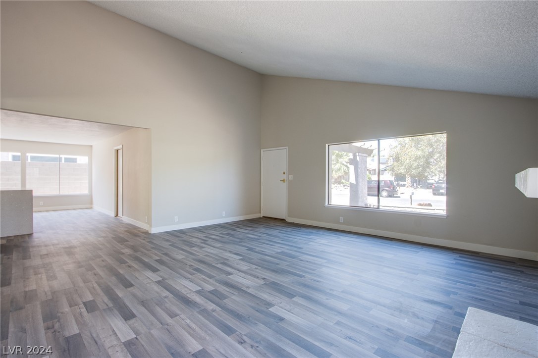 4776 Monaco Road Las Vegas, NV 89121 - Photo 12 of 30 Gallery Image 12