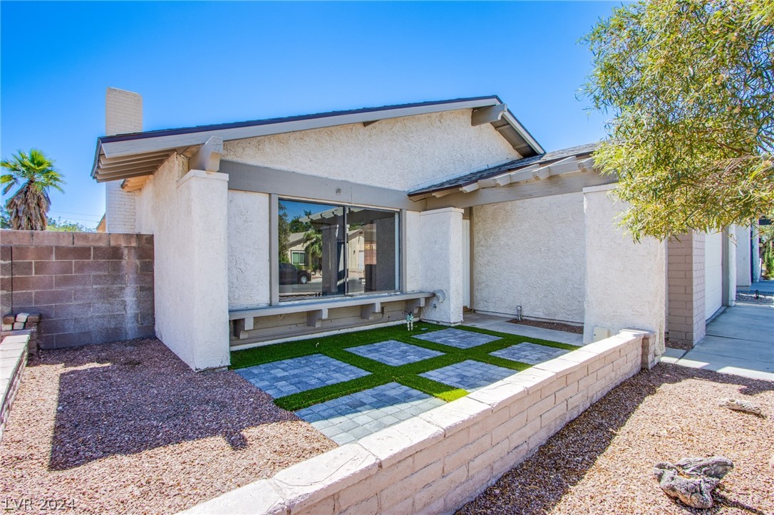 4776 Monaco Road Las Vegas, NV 89121 - Photo 4 of 30 Gallery Image 4
