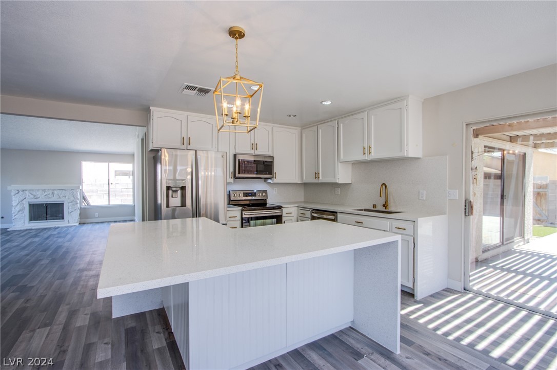 4776 Monaco Road Las Vegas, NV 89121 - Photo 6 of 30 Gallery Image 6