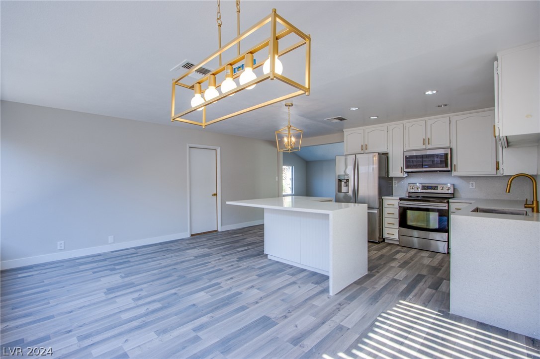 4776 Monaco Road Las Vegas, NV 89121 - Photo 8 of 30 Gallery Image 8