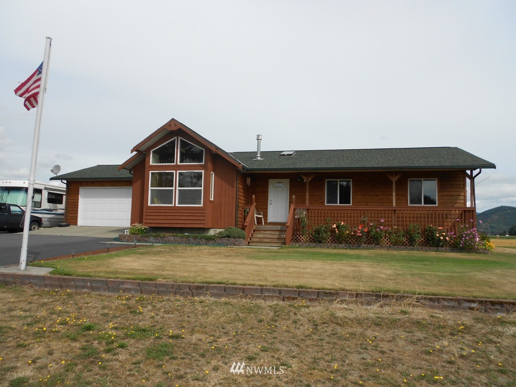 20505 Cook Road Burlington, WA 98233 - Photo 2 of 16 Gallery Image 2