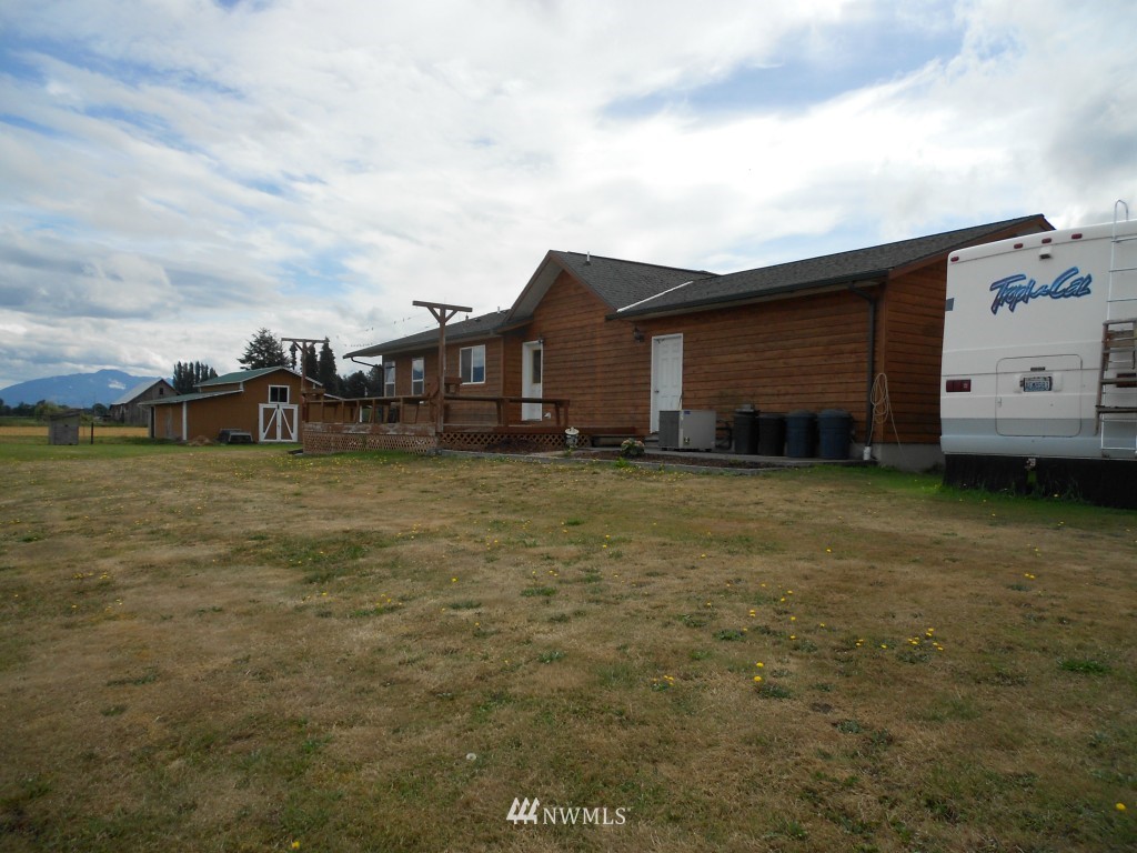20505 Cook Road Burlington, WA 98233 - Photo 14 of 16 Gallery Image 14
