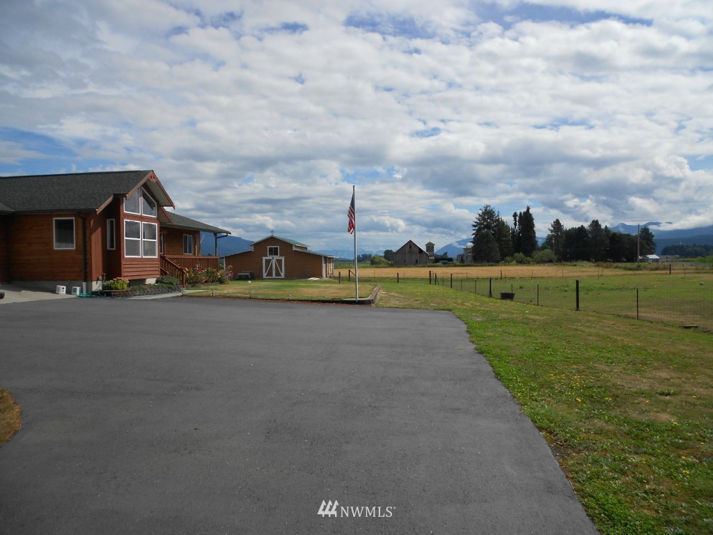 20505 Cook Road Burlington, WA 98233 - Photo 16 of 16 Gallery Image 16