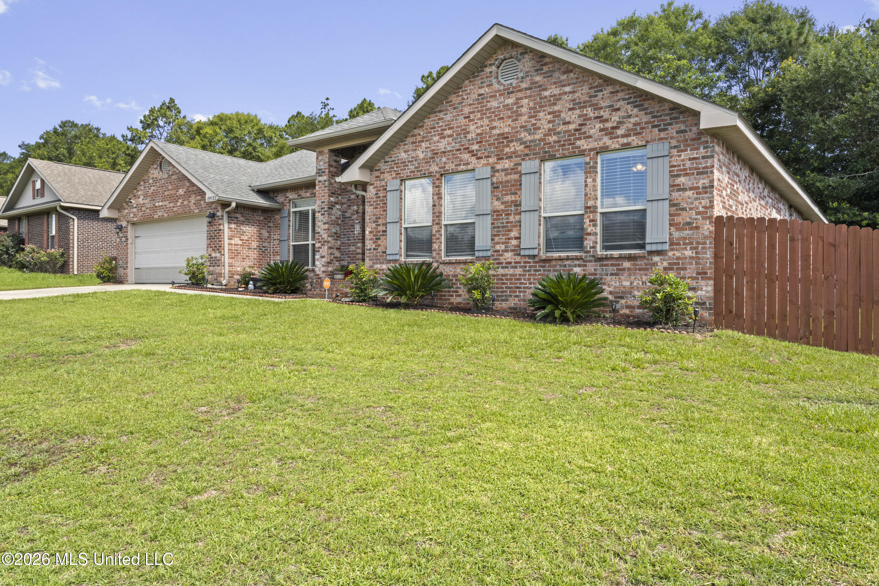 19532 Morris Pond Road Gulfport, MS 39503 - Photo 2 of 38 2