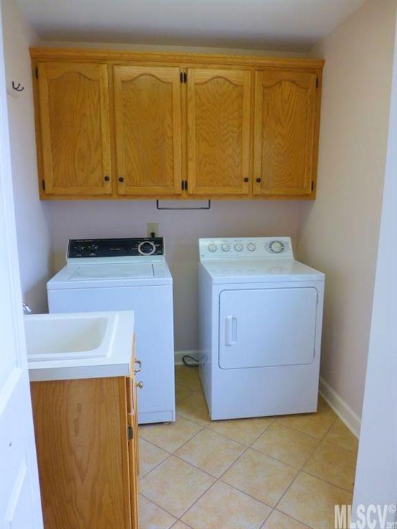 182 Players Ridge Road Hickory, NC 28601 - Photo 4 of 25 Gallery Image 4