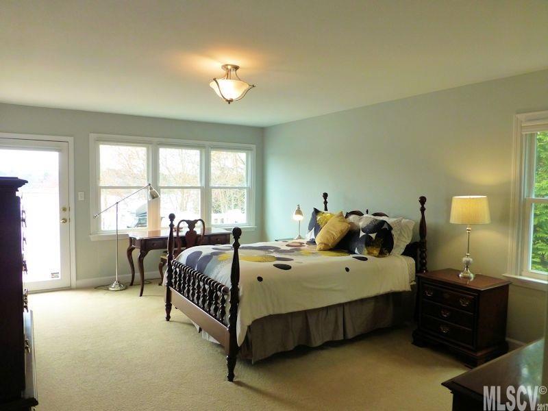 182 Players Ridge Road Hickory, NC 28601 - Photo 5 of 25 Gallery Image 5