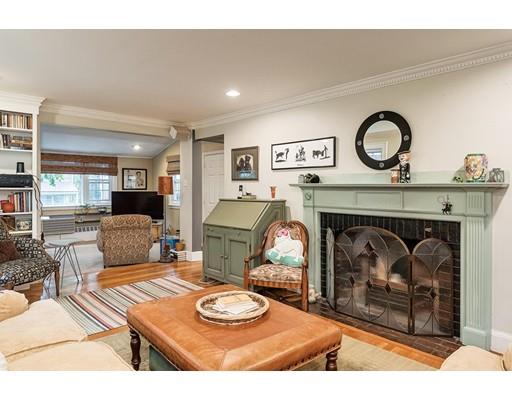 295 Russett Road Brookline, MA 02467 - Photo 3 of 18