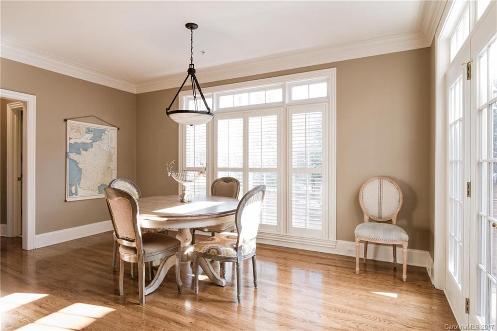 523 Queens Road, Unit 523 Charlotte, NC 28207 - Photo 4 of 24 Gallery Image 4