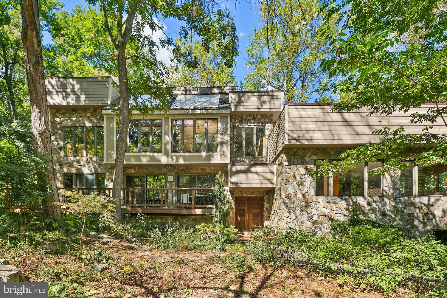 40824 Manor House Road Leesburg, VA 20175 - Photo 1 of 70 Gallery Image 1