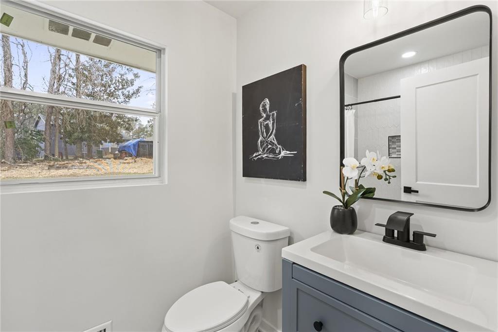 4027 Lindsey Drive Decatur, GA 30035 - Photo 17 of 20