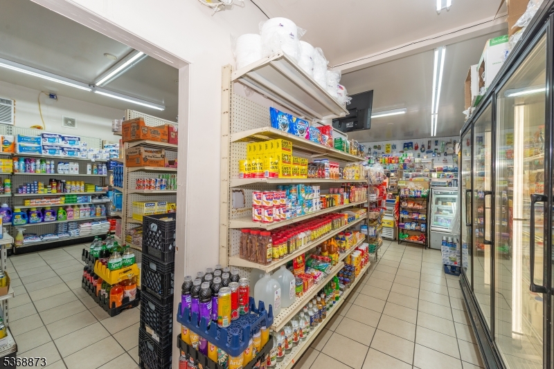 609 Madison Avenue, Unit 2 Paterson, NJ 07514 - Photo 16 of 43