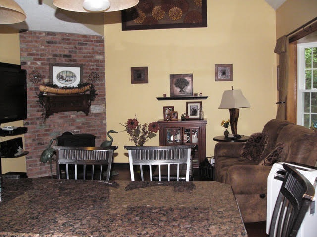 105 Ledgewood Road Claremont, NH 03743 - Photo 11 of 18 Gallery Image 11