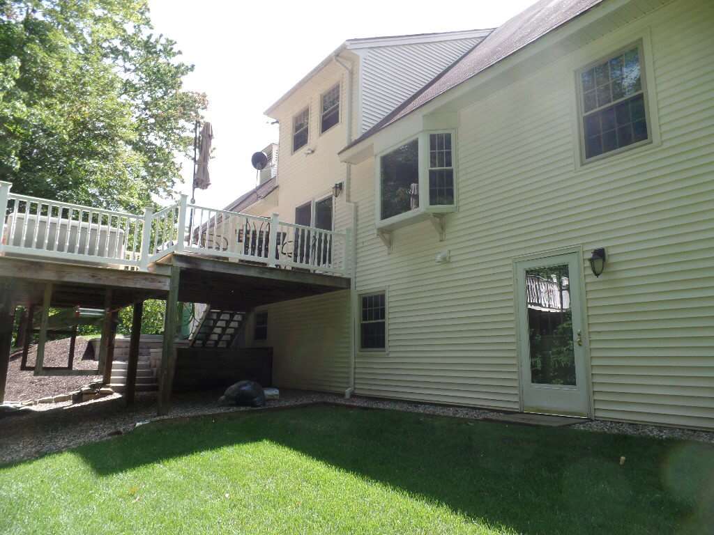 105 Ledgewood Road Claremont, NH 03743 - Photo 3 of 18 Gallery Image 3