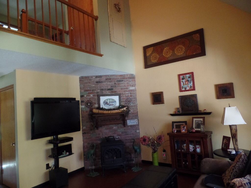 105 Ledgewood Road Claremont, NH 03743 - Photo 10 of 18 Gallery Image 10