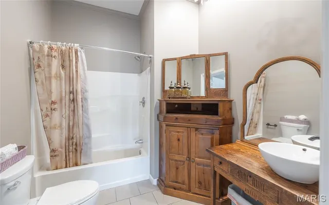 $925,000 | 14395 Hwy F Canton Mo 63435, Canton, MO 63435