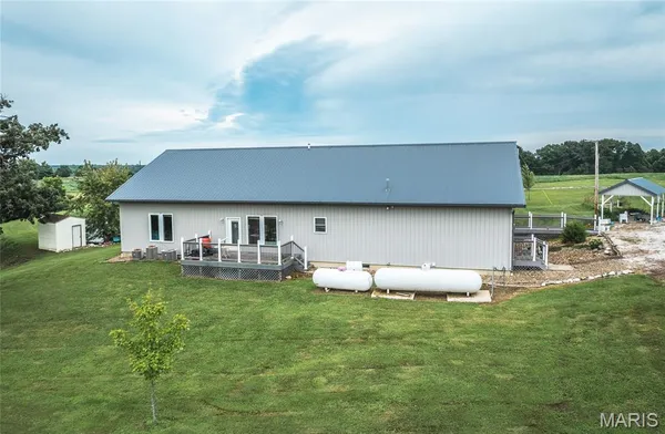 $925,000 | 14395 Hwy F Canton Mo 63435, Canton, MO 63435