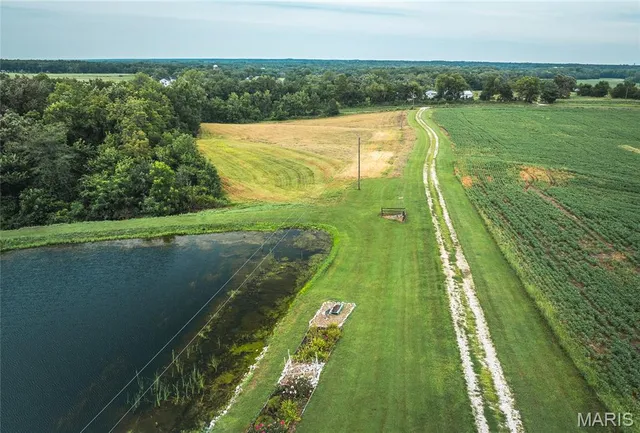 $925,000 | 14395 Hwy F Canton Mo 63435, Canton, MO 63435