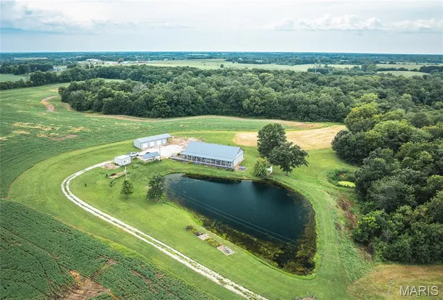 $925,000 | 14395 Hwy F Canton Mo 63435, Canton, MO 63435