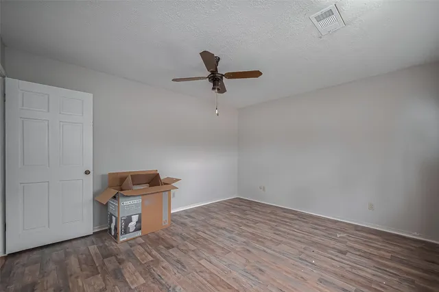 $375,000 | 811 Loire Lane, Houston, TX 77090