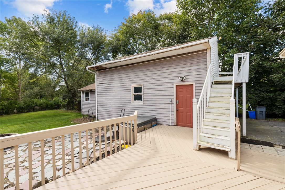 727 E Road Tiverton, RI 02878 - Photo 29 of 41