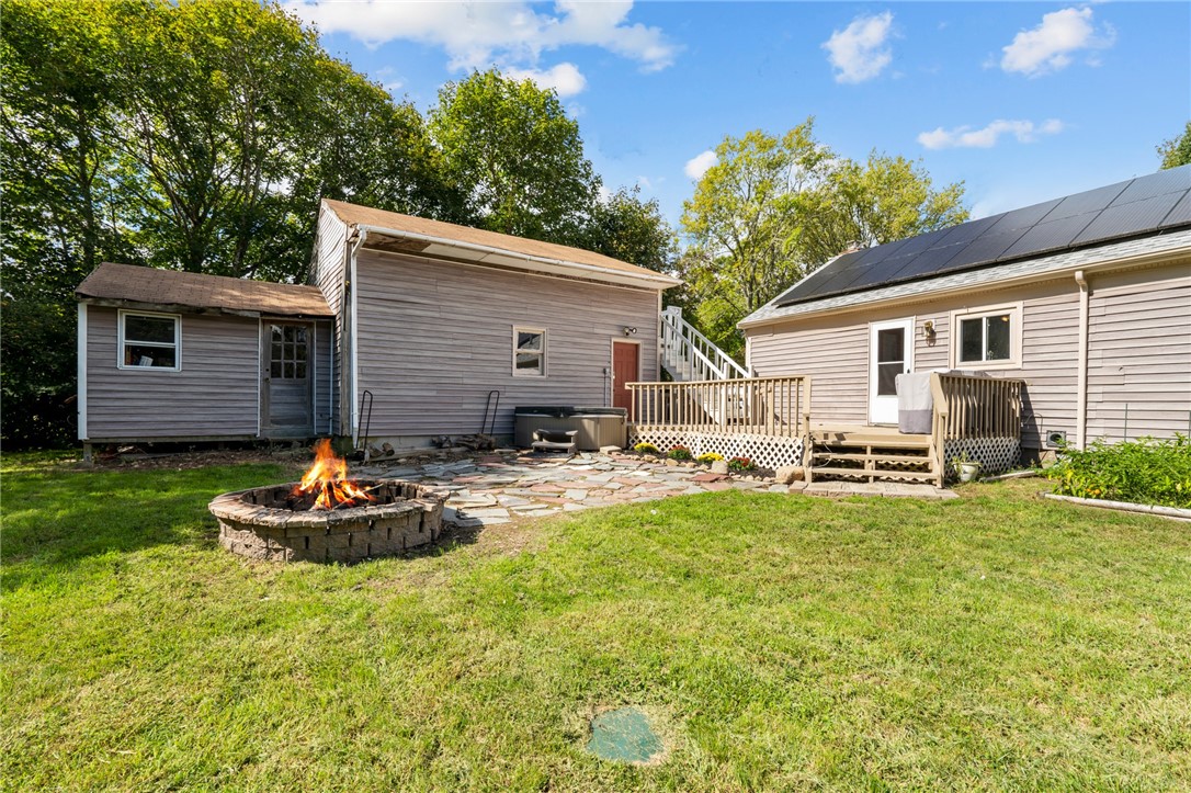 727 E Road Tiverton, RI 02878 - Photo 33 of 41