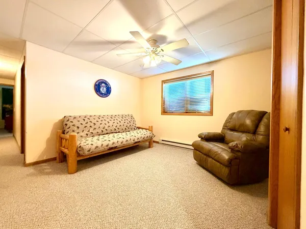 $649,000 | 6 Edgewater Road, Slayton, MN 56172