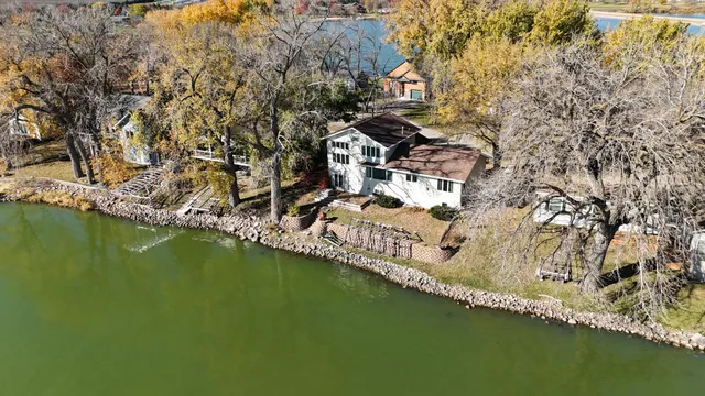 $649,000 | 6 Edgewater Road, Slayton, MN 56172