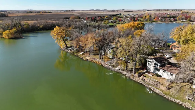 $649,000 | 6 Edgewater Road, Slayton, MN 56172