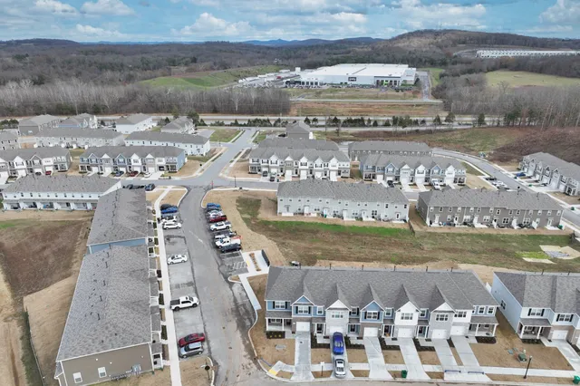 $2,395 | 909 Shorttail Lane, Lebanon, TN 37090