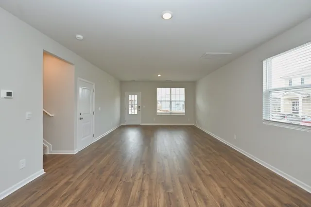 $2,395 | 909 Shorttail Lane, Lebanon, TN 37090