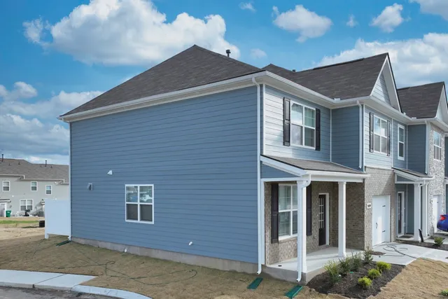 $2,395 | 909 Shorttail Lane, Lebanon, TN 37090