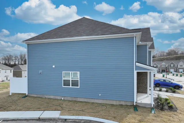 $2,395 | 909 Shorttail Lane, Lebanon, TN 37090