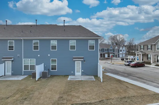 $2,395 | 909 Shorttail Lane, Lebanon, TN 37090