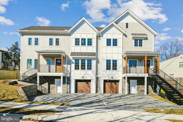 $1,329,000 | 5041 25th Street South, Arlington, VA 22206