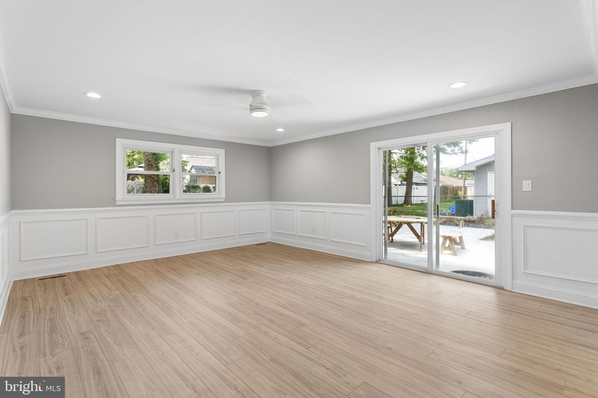29 Executive Lane Willingboro, NJ 08046 - Photo 11 of 29 Family Room