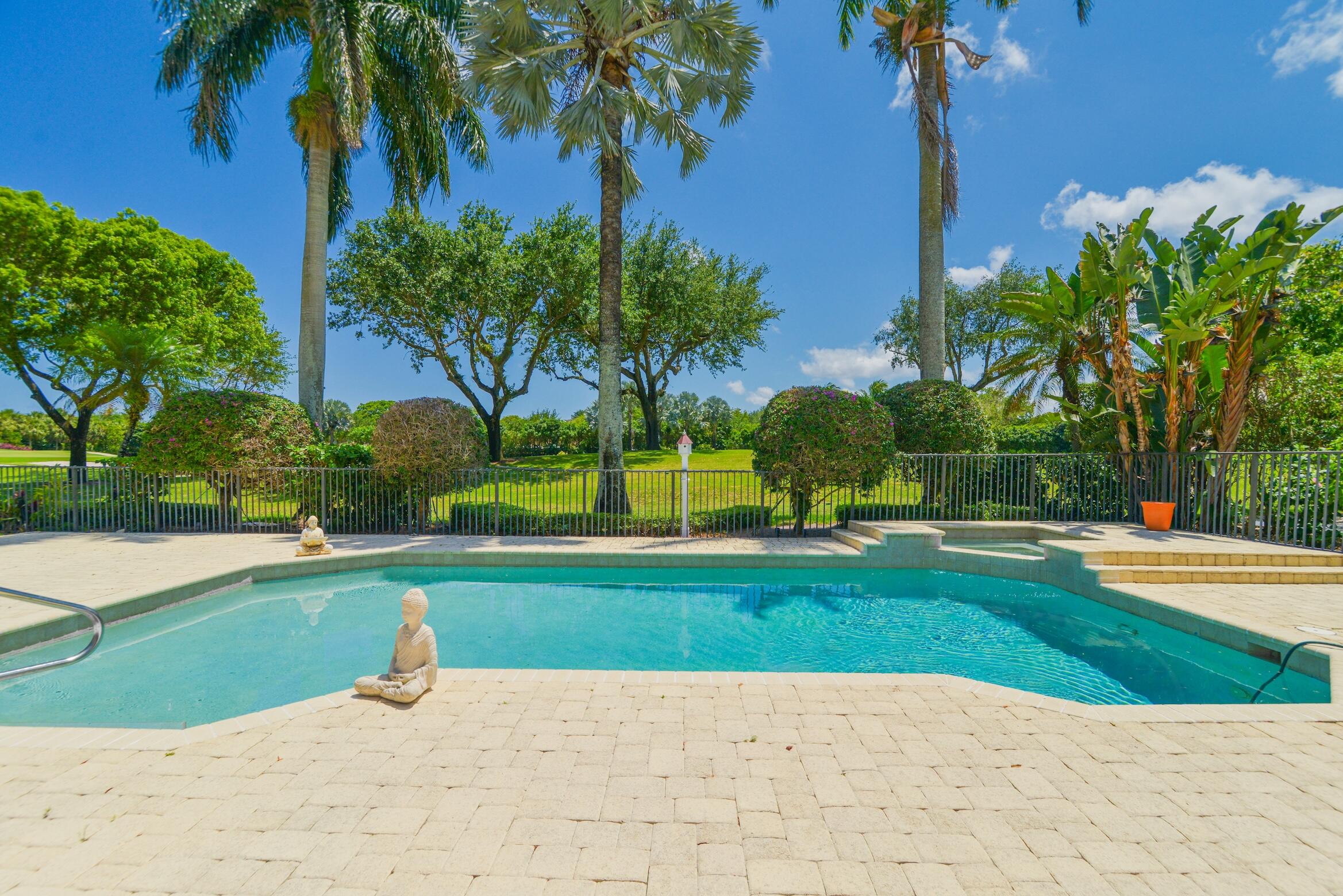 4792 Bocaire Boulevard Boca Raton, FL 33487 - Photo 3 of 60 a view of a park with palm trees