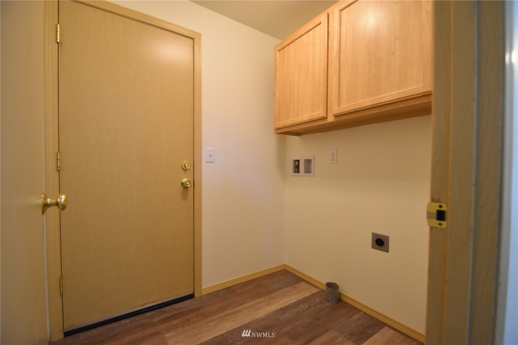 6346 198th Trail Southwest Rochester, WA 98579 - Photo 15 of 16 a view of door