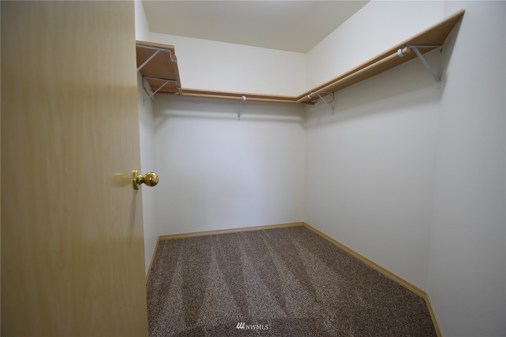 6346 198th Trail Southwest Rochester, WA 98579 - Photo 8 of 16 a view of a small room