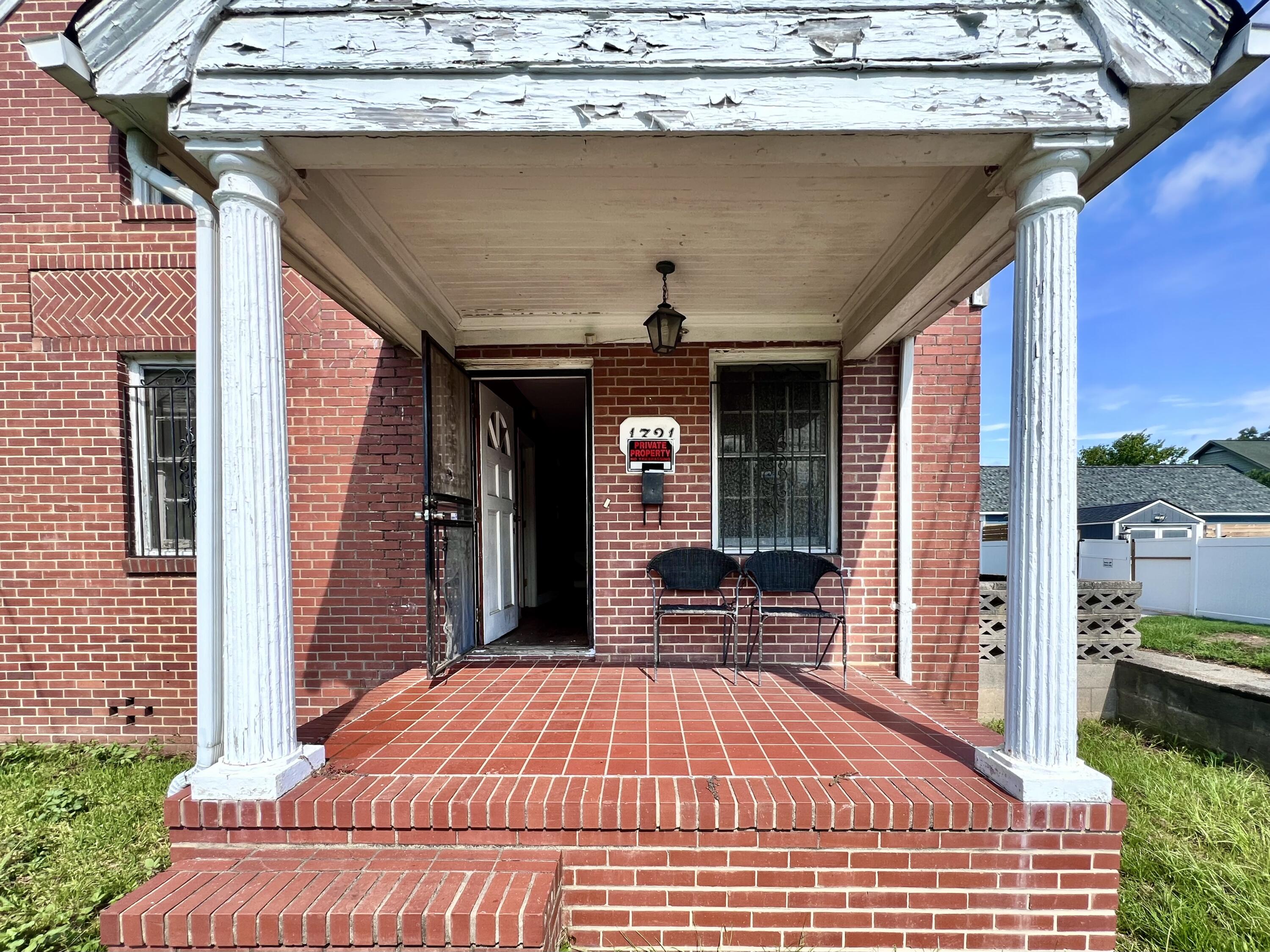 1321 11th Street Augusta, GA 30901 - Photo 5 of 29 IMG_9573