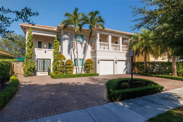 $1,275,000 | 13731 Southwest 136th Place, Miami, FL 33186