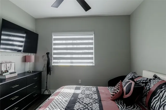 $1,275,000 | 13731 Southwest 136th Place, Miami, FL 33186