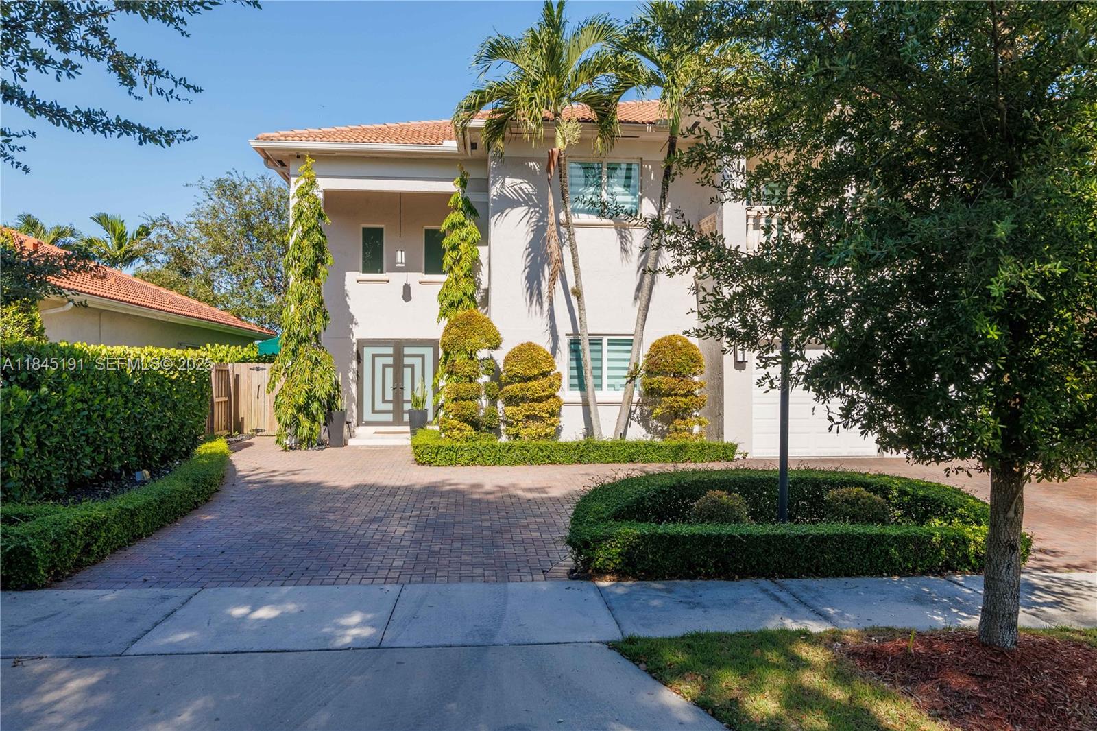 13731 Southwest 136th Place Miami, FL 33186 - Photo 9 of 94