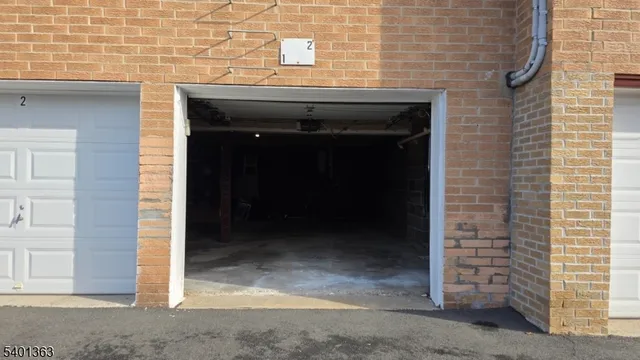 $2,150 | 725 Joralemon Street, Unit 3, Belleville, NJ 07109