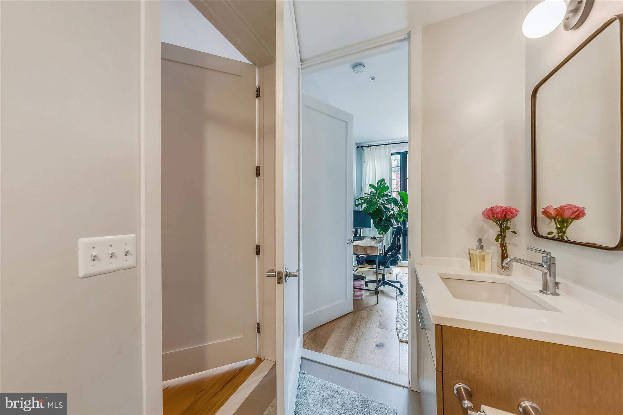 2248 Ontario Road Northwest, Unit 4 Washington, DC 20009 - Photo 27 of 34