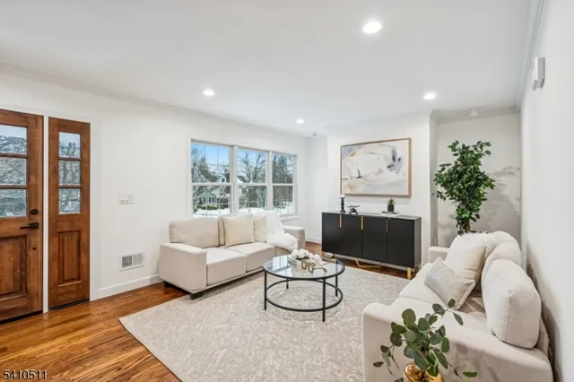 $2,150,000 | 161 Myrtle Avenue, Millburn, NJ 07041