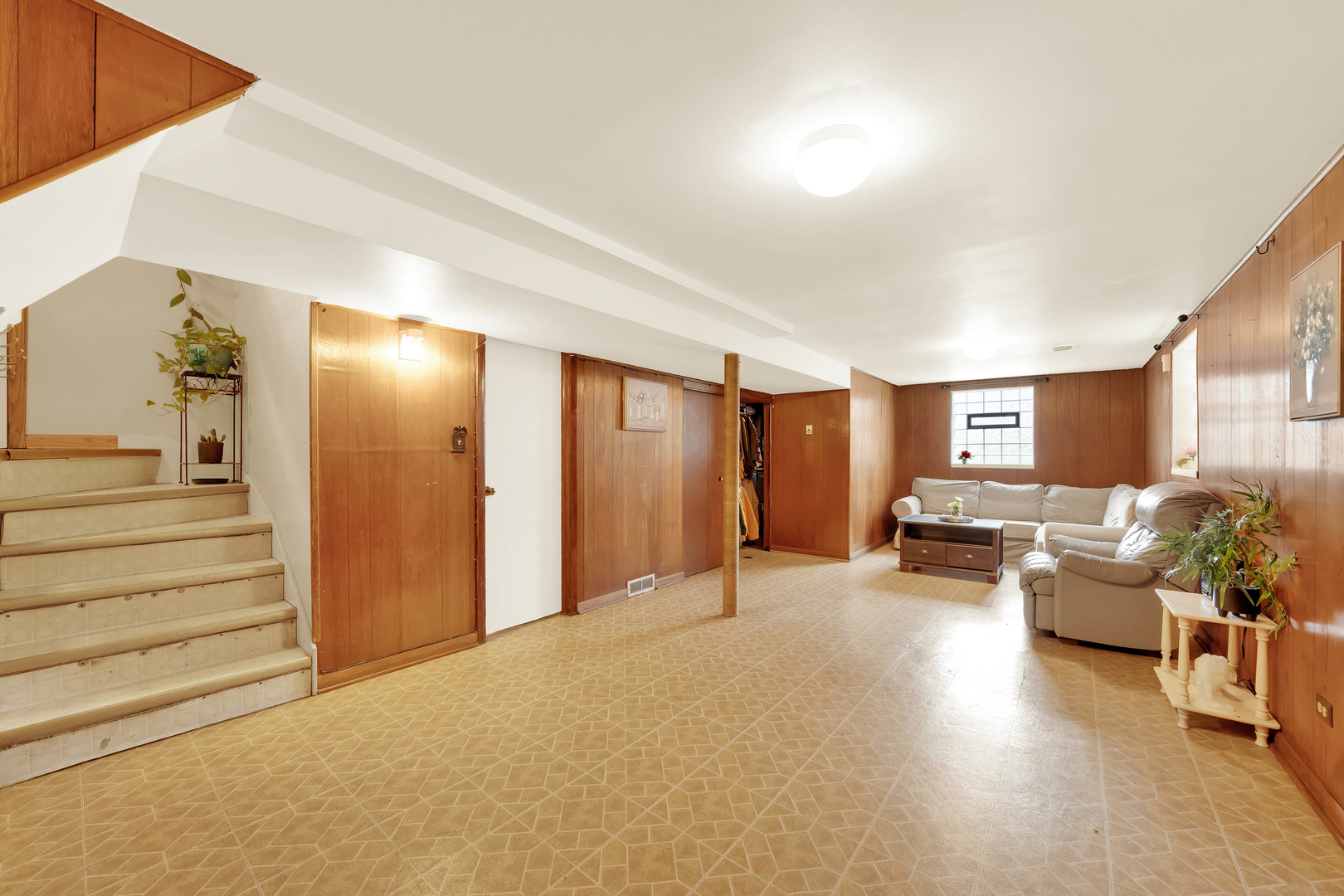 5314 South Harding Avenue Chicago, IL 60632 - Photo 12 of 17 Gallery Image 12