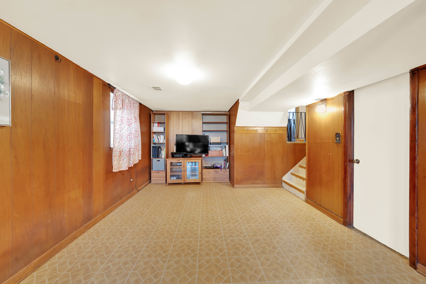 5314 South Harding Avenue Chicago, IL 60632 - Photo 15 of 17 Gallery Image 15