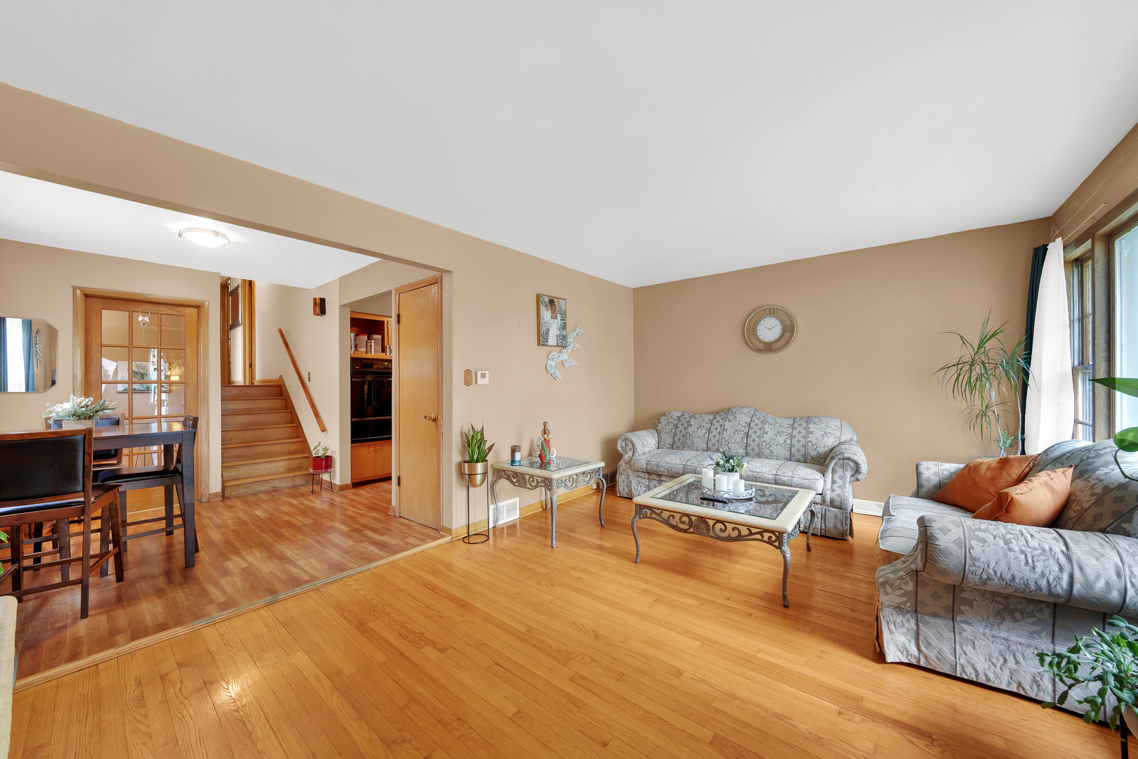 5314 South Harding Avenue Chicago, IL 60632 - Photo 3 of 17 Gallery Image 3